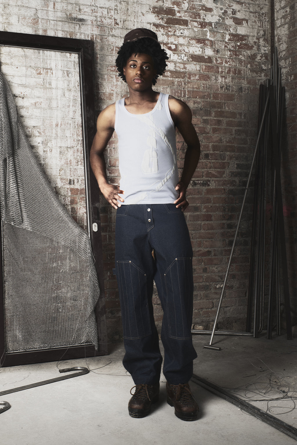 TANK TOP G CHAINS LIGHT