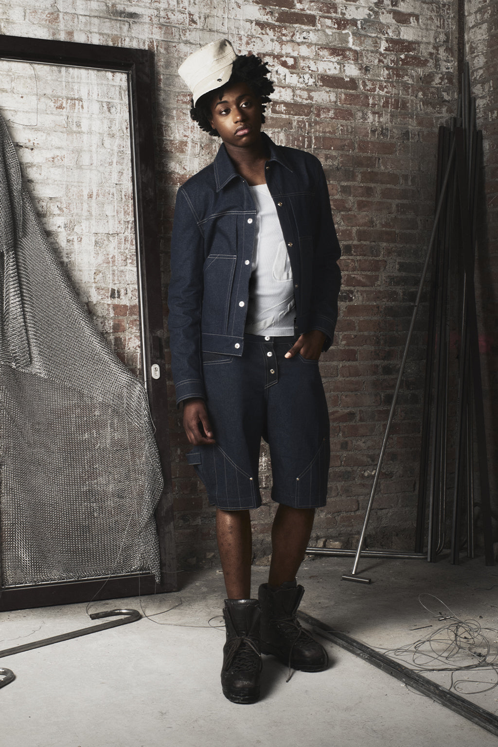 CARPENTER SHORT RAW DENIM