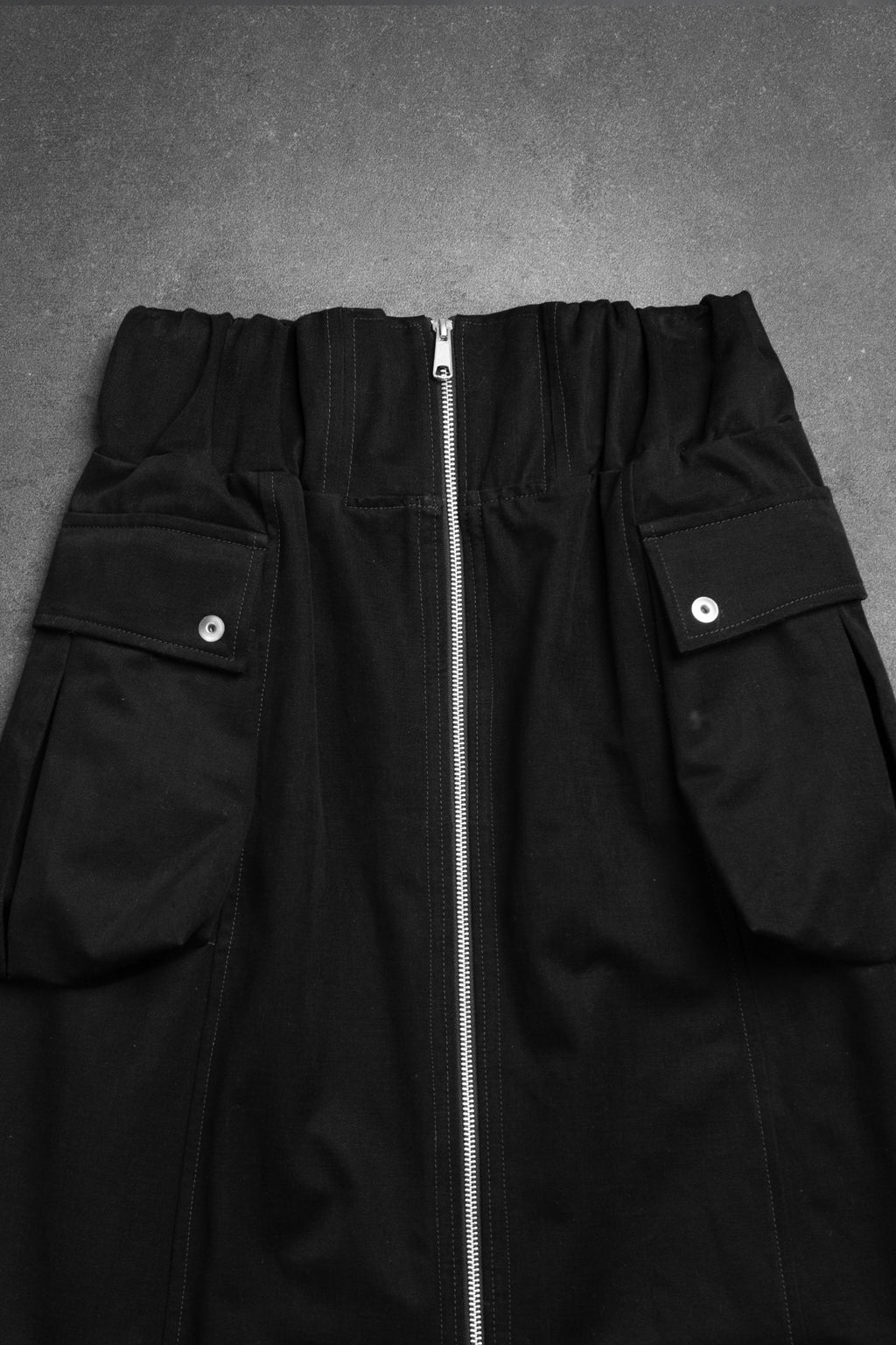 CARGO ZIPPER SKIRT BLACK COTTON