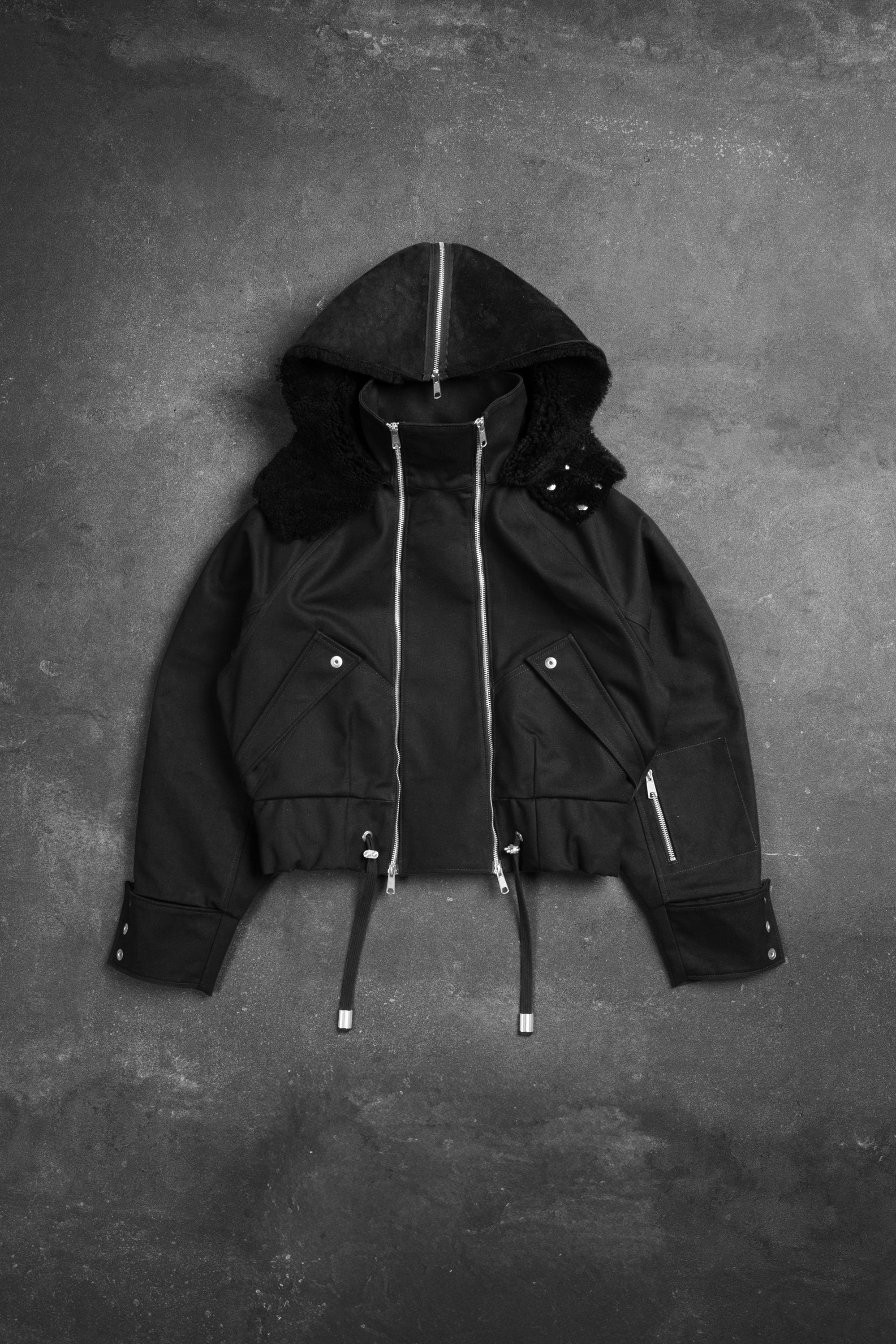 FUR HOOD DOUBLE ZIPPER BOMBER