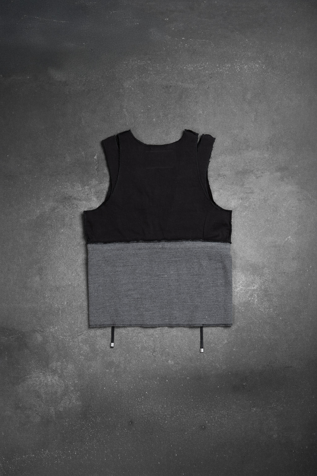 DOUBLE TANK TOP