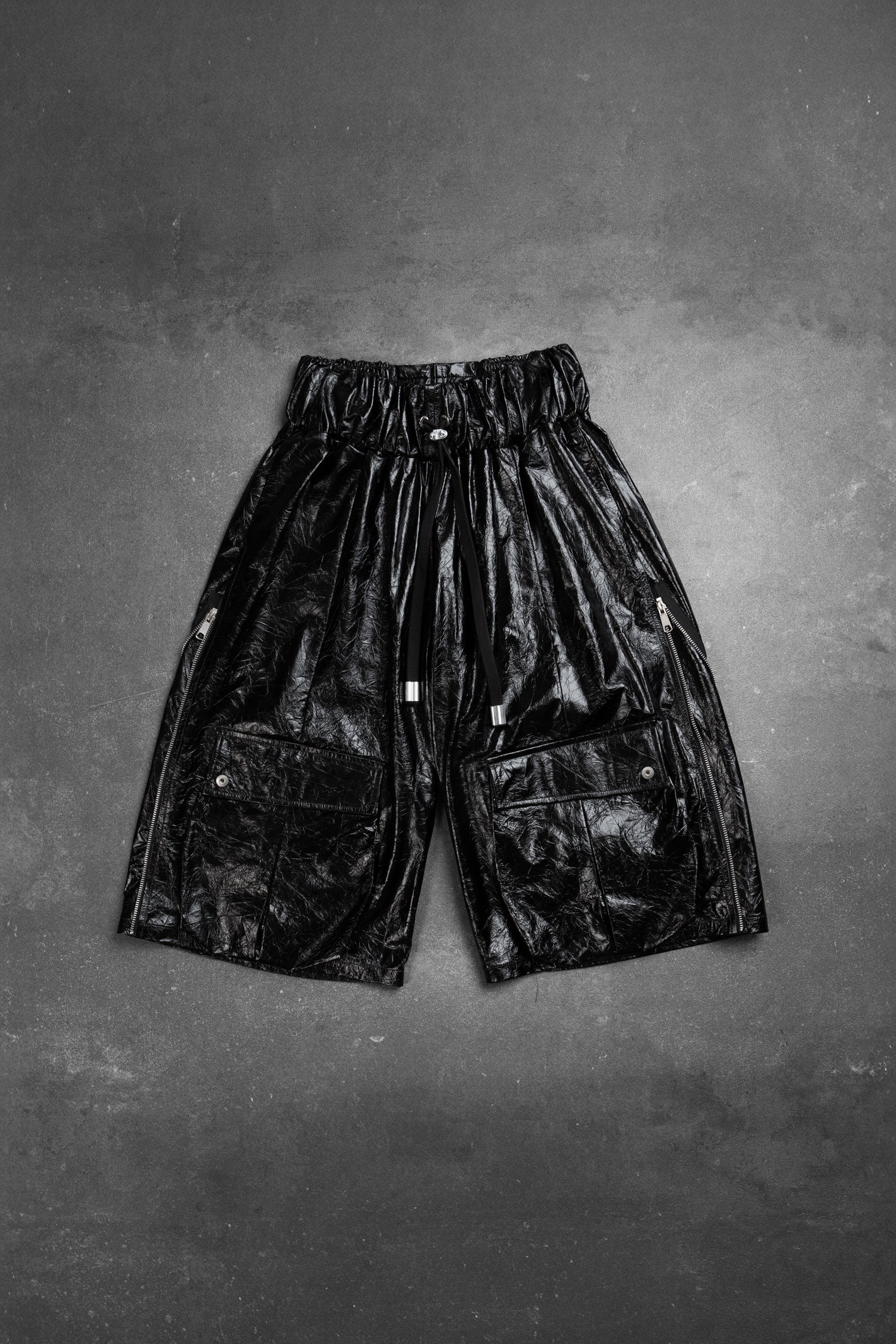 CRUMPLED LEATHER CARGO BOXING SHORT
