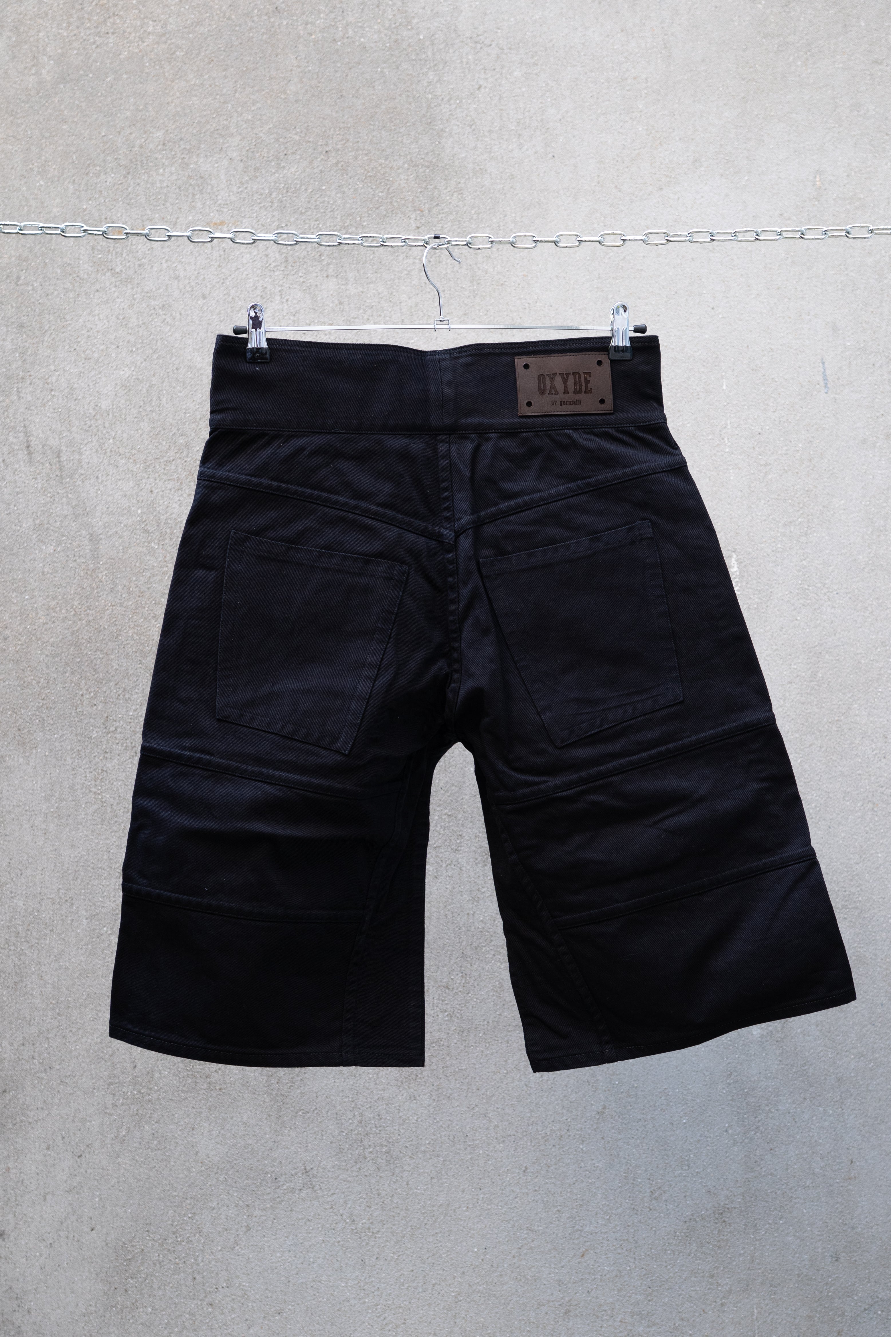 OXYDE PROTOTYPE SHORT