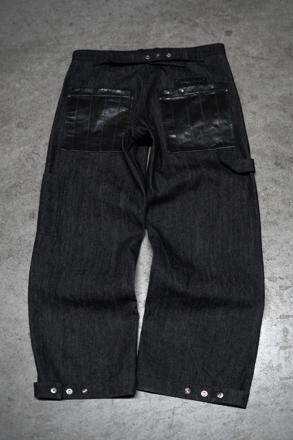DOUBLE KNEE CARPENTER BLACK DENIM