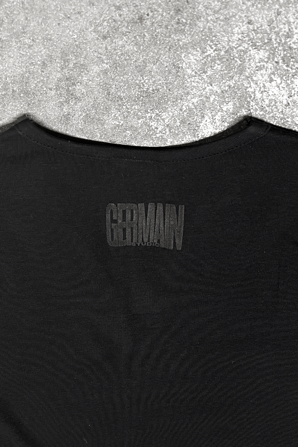 BABY TEE G CHAINS DARK
